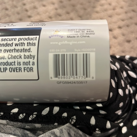 4-in-1 Nursing Scarf; black and white dots; see description for wearable options - Picture 4 of 4